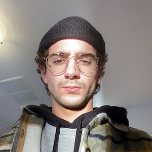 Meet your Posher, Samuel